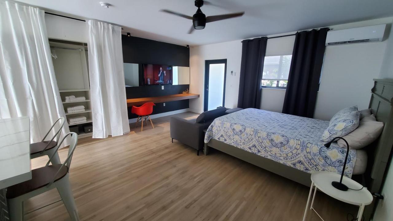 Casa Cuba In Little Havana, Brickell, Calle 8 And 10 Minutes To The Beach Free Parking Miami Exterior foto